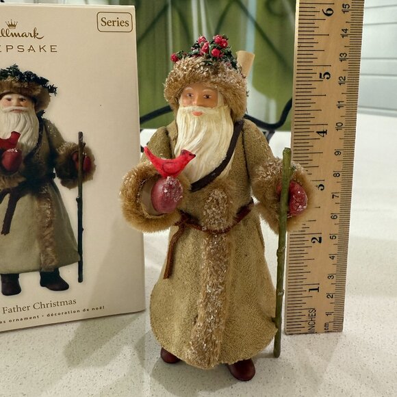 HALLMARK Keepsake Father Christmas 2010 - Picture 8 of 10